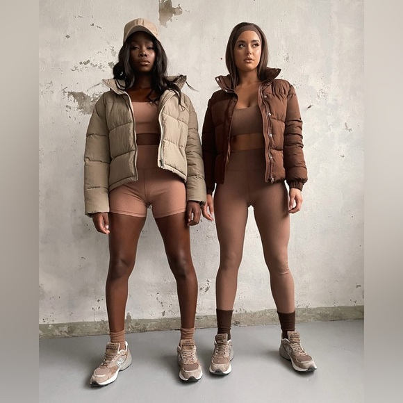 NWOT MESHKI Light Taupe Nylon Puffer Jacket - Picture 1 of 14